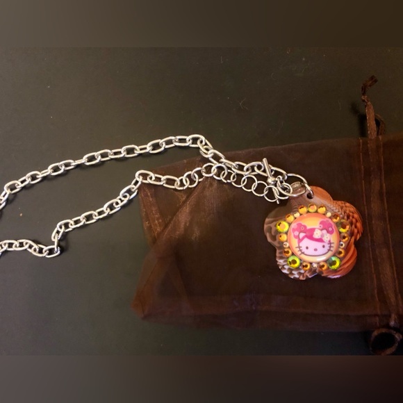 🤩 *TARINA TARANTINO* ORANGE W/ RHINESTONES HELLO KITTY NECKLACE!🤩 - Picture 3 of 4